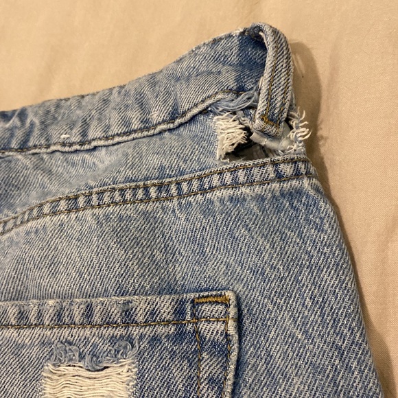 Garage Distressed Mom Jeans - Picture 6 of 6